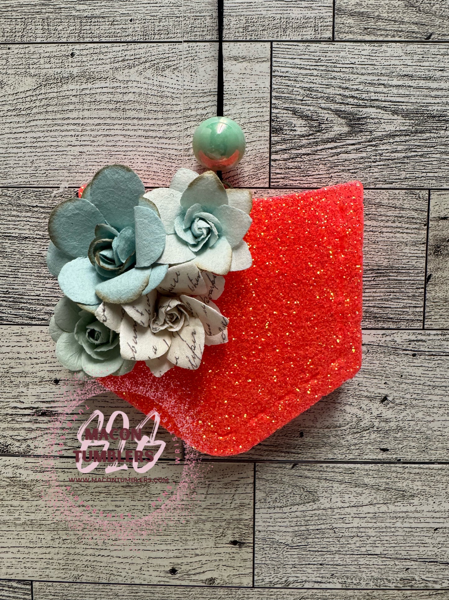 Pocket w/Flowers Freshie