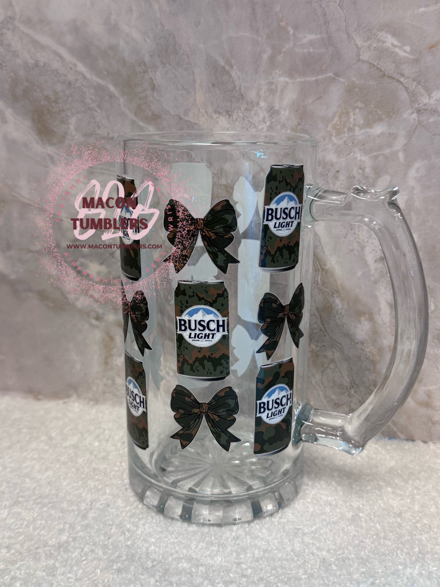 Beer Camo Bow Glass Beer Mug