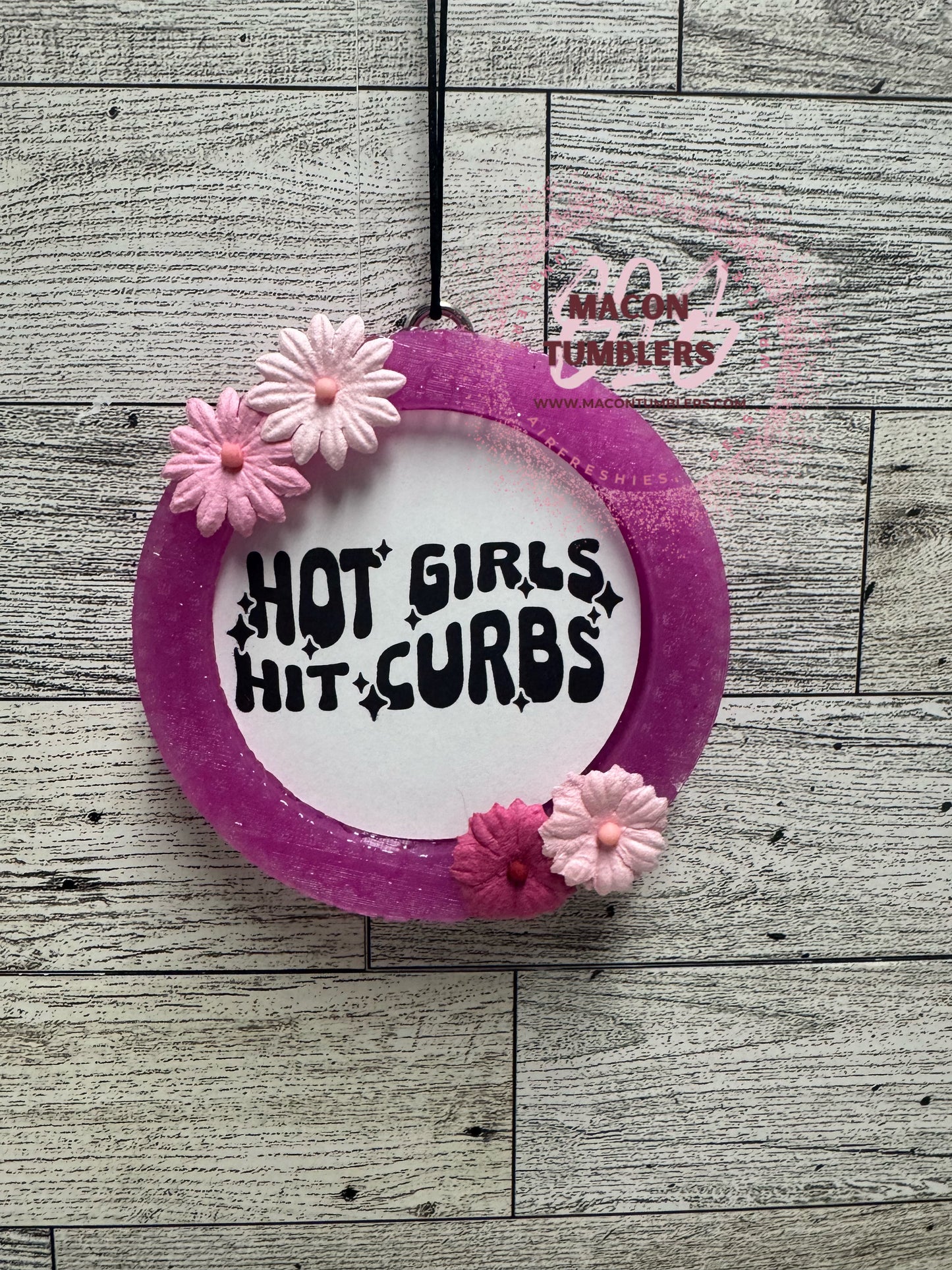 Hot Girls Hit Curbs Freshie