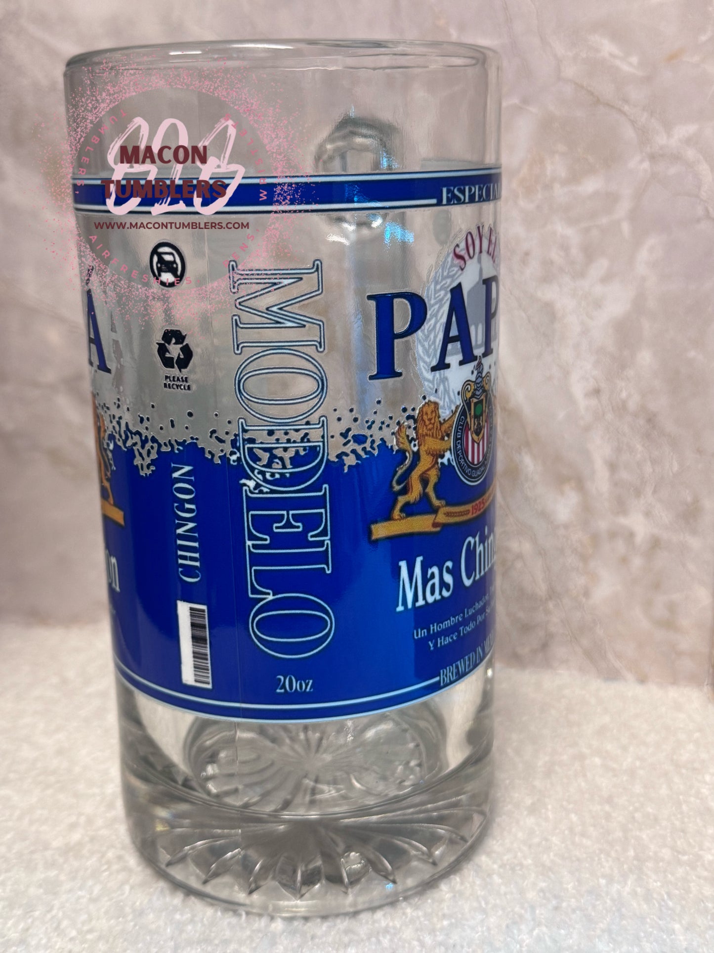 “Soy El Papá Mas Chingón” Glass Mug