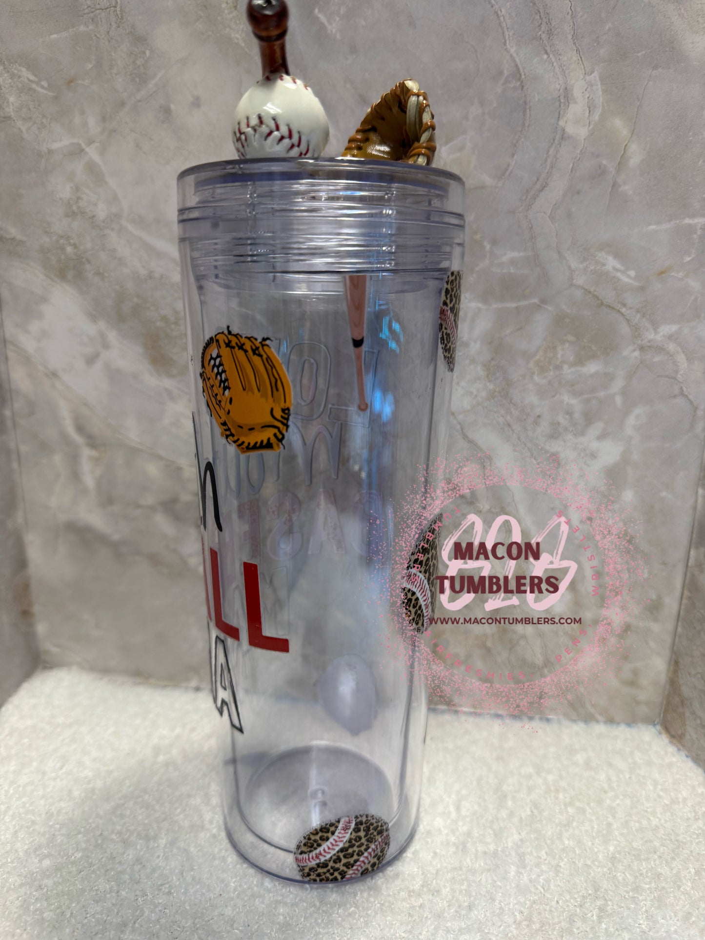18oz Loud Mouth Baseball Momma Plastic Cup – Tumbler with Bat, Glove & Baseball Topper