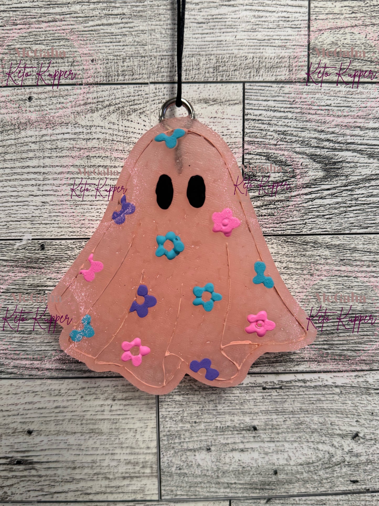 Ghost with Flowers Freshie