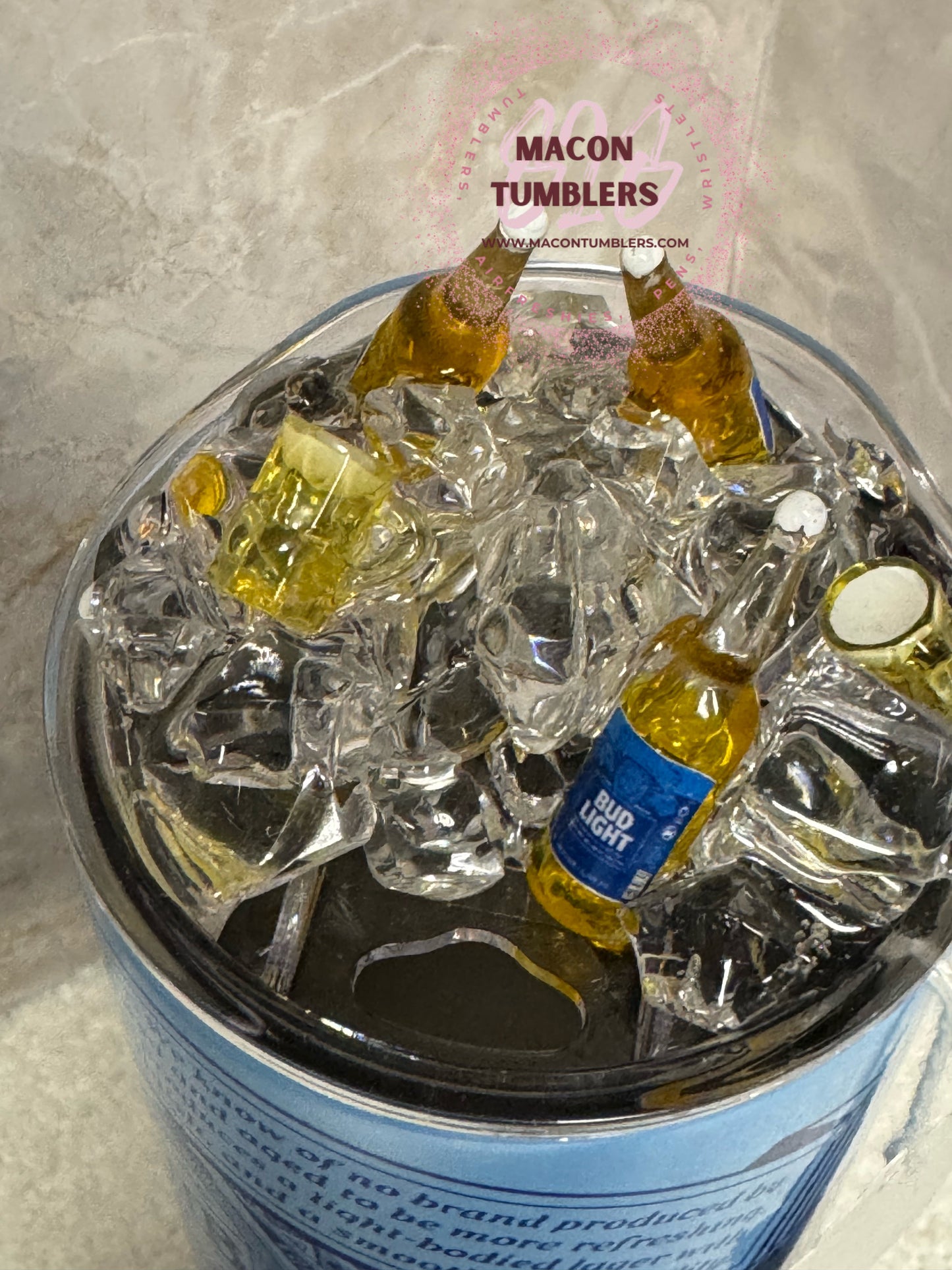 Beer Lover Snowglobe Tumbler – Iced Bottle Top Design
